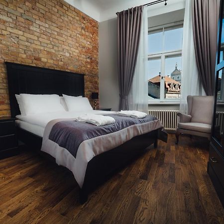 Sherlock Apartments Riga Exterior photo