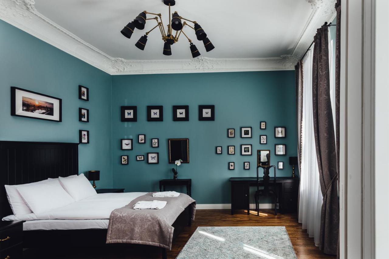 Sherlock Apartments Riga Exterior photo