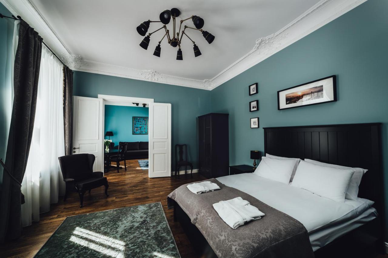 Sherlock Apartments Riga Exterior photo